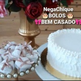 Bolo com tema maquiagem 💄💋💅🏻💄 Bolo - Bolos João e Maria