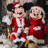 Personagens Mickey e minnie natal