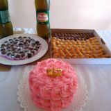 Larissa Belmock candy & cake