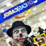 mimico na Ao de promocional ticas Carol