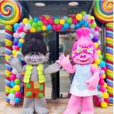 Trolls Cover personagens vivos