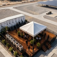 Banheiros, geradores de energia, stands e muito mais para seu evento, em uma só equipe.