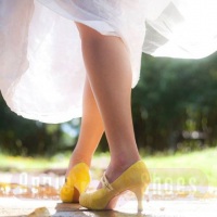 Sapato de Noiva em Renda Amarela