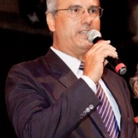 loca��o de tel�o e projetor
