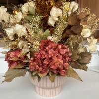 ARRANJO DE MESA PARA EVENTOS