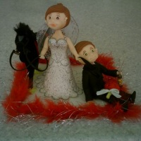 Noiva resgatando noivo e seu cavalo inseparvel.
