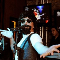 Veja mais fotos.
www.bandatorredebabel.com.br