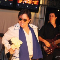 Veja mais fotos.
www.bandatorredebabel.com.br