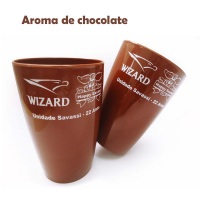 http://www.brindeshop.com.br/copos-personalizados-para-brindes/119-copo-com-aroma-de-chocolate-pasco