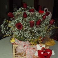 Caixa de rosas paixo R$120,00