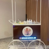 CARRINHO DE AÇAI COM SORVETE