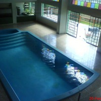 Piscina coberta e aquecida...