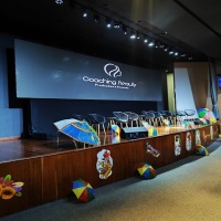 Painel de LED, sonorizao, iluminao, locao mesas e cadeiras.