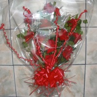 ramalhete com 12 rosas apartir de R$70.00