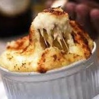 Entradas com Escondidinho de Carne