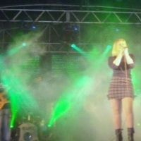 SHOW RODEIO EM URA/PR 2011...COM CHARLES E RICK