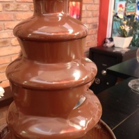 Cascata De Chocolate.