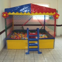 piscina bolinha