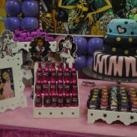 Mesa de festa infantil tema Monster High:
Mesa de festa infantil tema Monster High:
Kit provenal,