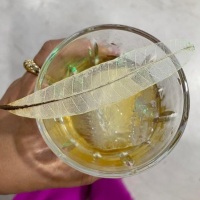 Jabutiringa: cachaa carvalho, vermute dry, licor de jabuticaba e canela home made e vinagre balsami