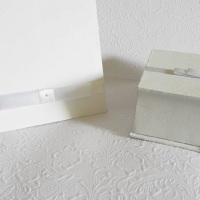Kit com convite de casamento e caixa para padrinho personalizada