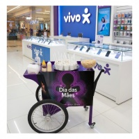 Sua festa ou evento ficar� ainda mais especial com o Carrinho Gourmet de A�a� personalizado.