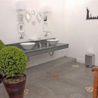 Banheiros do Espao Galeria