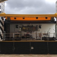 Caminho-Palco aberto