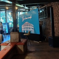 Eventos corporativos, sociais e grandes produ��es com alto padr�o t�cnico e visual.
Grupo Multim�di