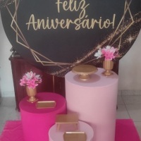 Foto real 
Pegue e monte tema Feliz aniversrio
