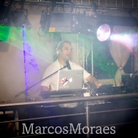 DJ.Bruno Kass no comando do pacote completo.