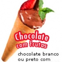 kone chocolate com frutas