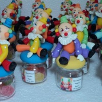 lembrancinha de anivers�rio palhacinho no potinho.