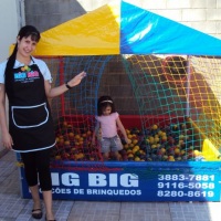 Piscina de bolinhas 2x2 metros