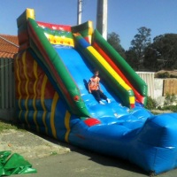 tobog� inflavel 6m x3.5m por4.5mde altura