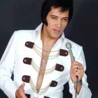 Comprovado o melhor Elvis Cover