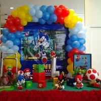 Mesa do Sonic e Mario Bros