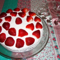 Torta de Morango & Chantilly