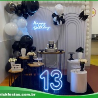 Decorao Teen - Nick Festas ?
Transforme a festa dos adolescentes em um momento nico com decora