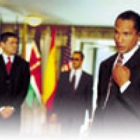 Equipe Uniforme Padr�o para Servi�os Especificos.