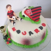 BOLO DO FLAMENGO