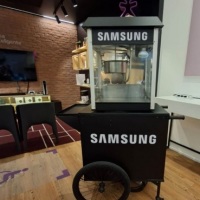 CARRINHO DE PIPOCA PLOTADO EM LOGO