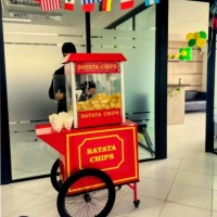 LOCA��O CARRINHO BATATA CHIPS COM ATENDENTE E INSUMOS