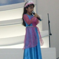 ADRIELLY A PRINCESA QUE CANTA COM PLENY E TUDY