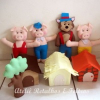 kit bonecos de feltro trs porquinhos,usados na decorao de festa infantil trs porquinhos