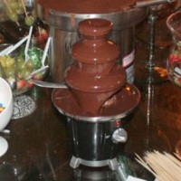 Buffet da Torre de Chocolate durante evento