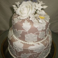 bolo de casamento rendado