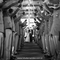 Lindo casamento militar.