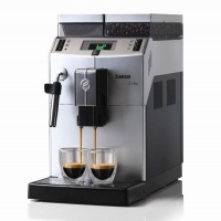 Possui um design moderno e atual, capacidade de 500 gramas de café em grãos torrados e 2,5 litros de