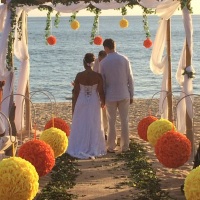 Festa de casamento na praia de toque toque